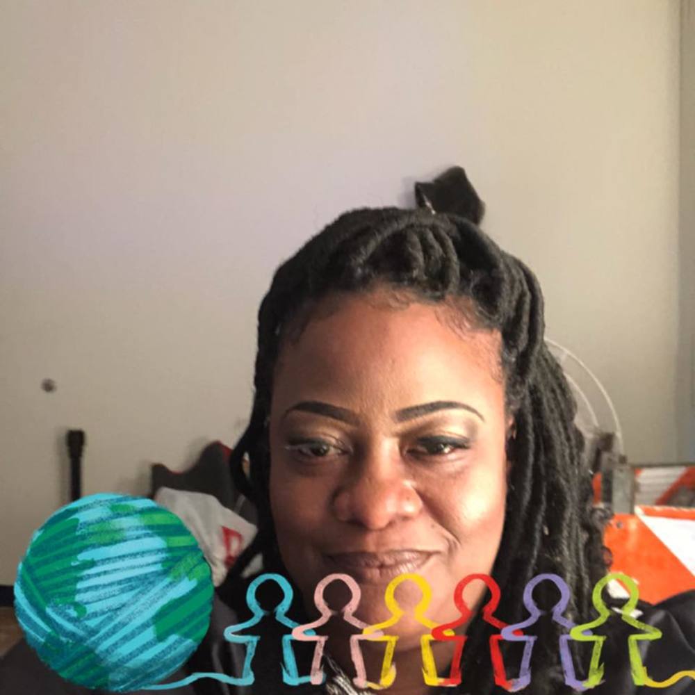 Meet your Posher, Tahara